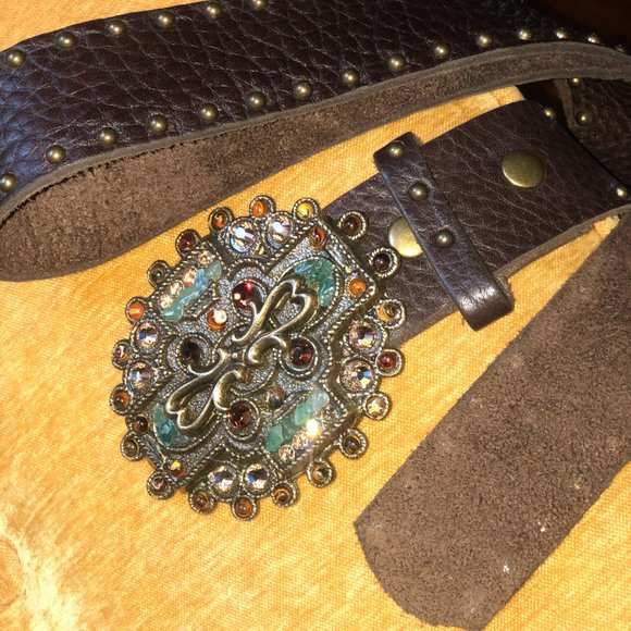 LEATHEROCK Soft Leather Rhinestone Belt - Picture 3 of 7